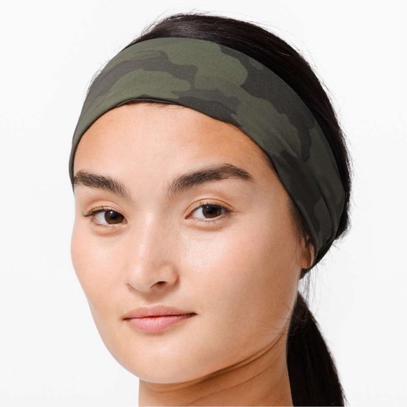 lululemon athletica Accessories - NWT Lululemon Fringe Fighter Headband Camo